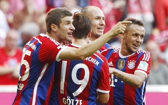 Bayern thắng 6 sao, Dortmund tiếp tục bại trận